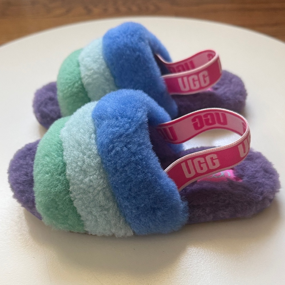 UGG Fluff Yeah Kids Rainbow Shearling Slide Slippers Girls Pastel